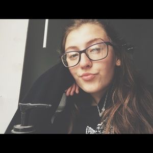 Meet your Posher, Tanisha